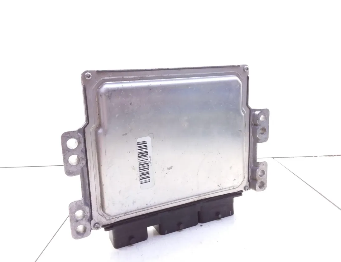 RENAULT Clio 3 generation (2005-2012) Riadiaca jednotka motora 237101989R 20343153