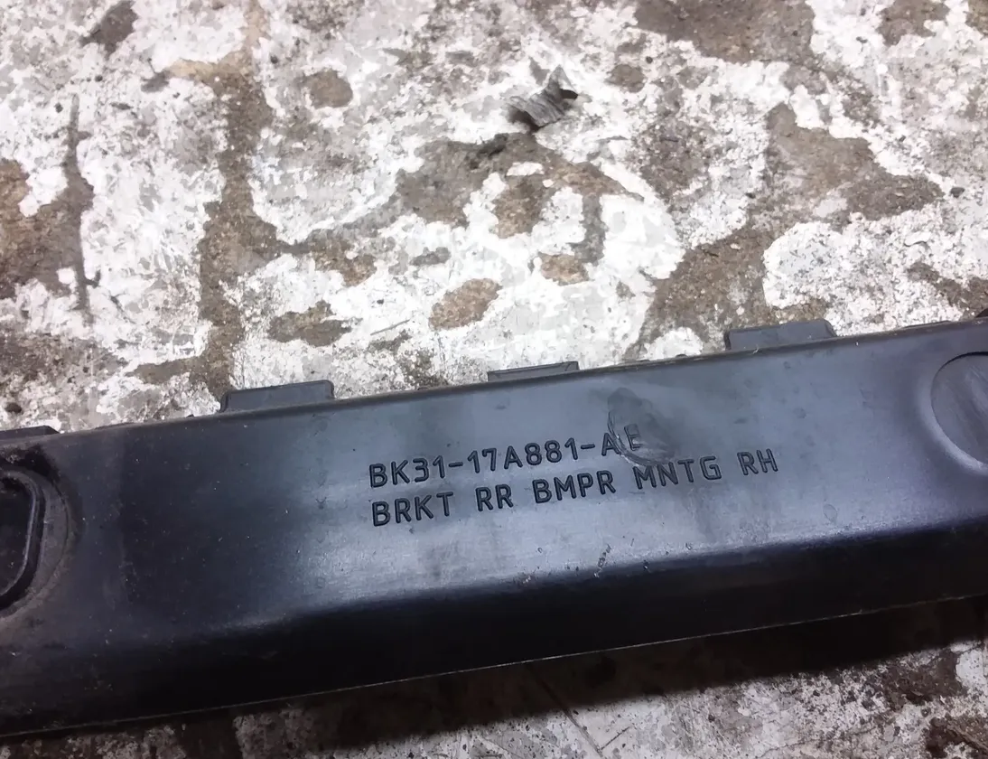 FORD Transit 4 generation (2013-2024) Rear Right Bumper Bracket BK3117A881AE 33570089
