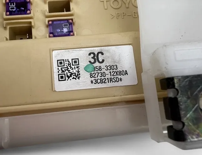 TOYOTA Auris 2 generation (2012-2015) Блок управления 89221-02330 33052095