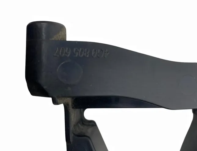 AUDI A6 C7/4G (2010-2020) Держатель передний левого фонаря 4G0805607 33224929