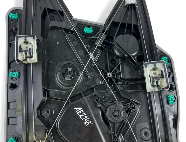 SKODA Octavia 4 generation (A8) (2019-2023) Regulátor okna pravých predných dverí 5E3837656A 33425962