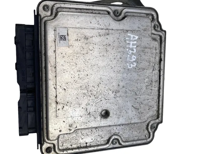 TOYOTA Auris 1 generation (2006-2012) Блок управления двигателем 89661-02Y10,0281017097 33538197