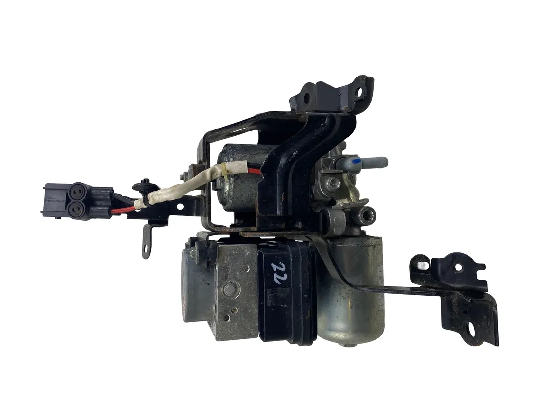 TOYOTA Corolla 12 generation E210 (2019-2024) ABS čerpadlo 113040-41340 33538305