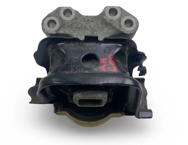 CITROËN DS3 1 generation (2010-2015) Left Side Engine Mount 9681706580 33551728