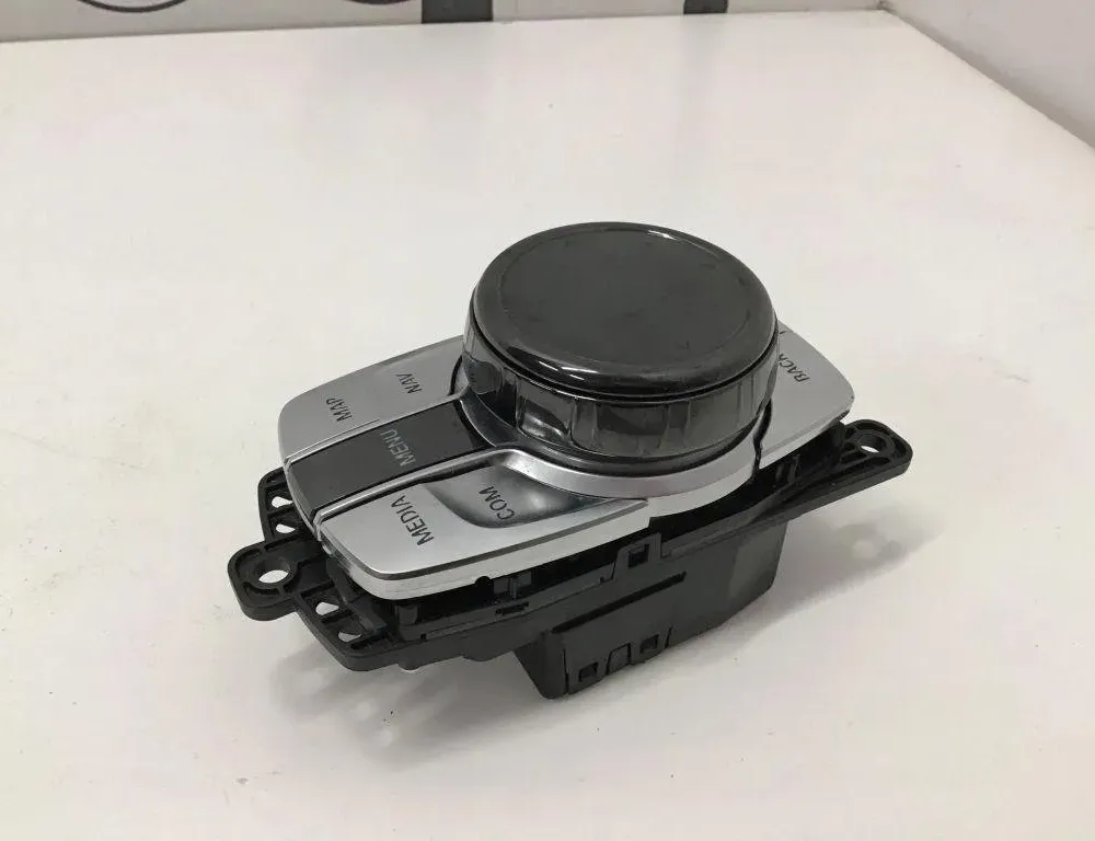 BMW 7 Series G11/G12 (2015-2023) Navigation Control Knob 19226310,6819708 32199846