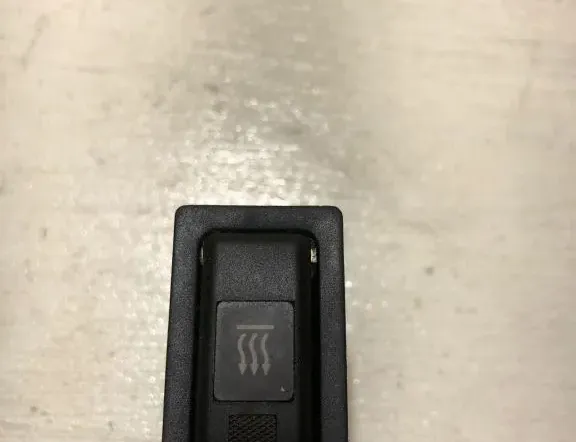 TOYOTA Corolla Verso 1 generation (2001-2009) Выключатель обогрева 153261 33168281