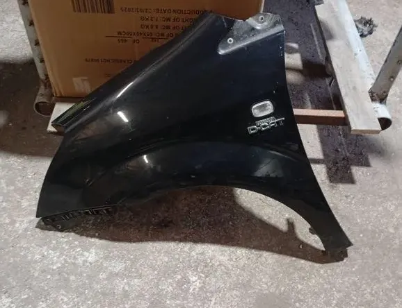 TOYOTA Corolla Verso 1 generation (2001-2009) Ľavý predný blatník 8665013010 33170670