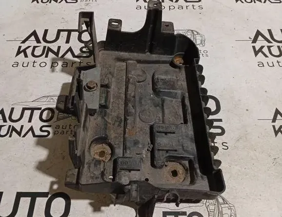 OPEL Corsa D (2006-2020) Поддон аккумулятора 13235642 33170806