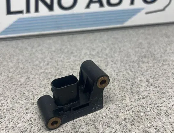 BMW 5 Series E60/E61 (2003-2010) Pravý senzor nárazu 6977398 33763549