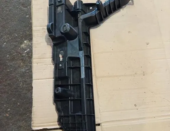 BMW 5 Series E60/E61 (2003-2010) Ostatné časti výbavy 52850610 33763728