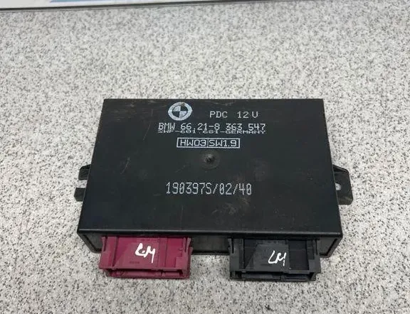 BMW 5 Series E39 (1995-2004) PDC jednotka na kontrolu vzdialenosti pri parkovaní 8363547 33765271