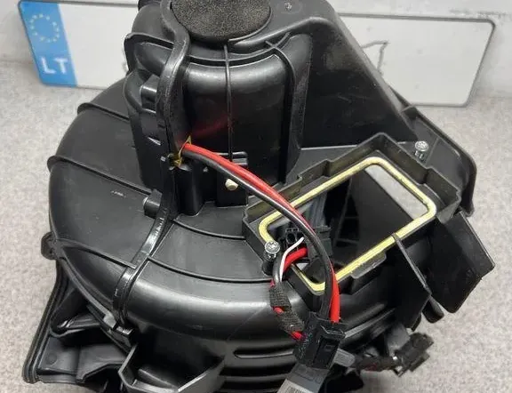 BMW 5 Series F10/F11 (2009-2017) Interior Heater 11611611,9248171 33768615