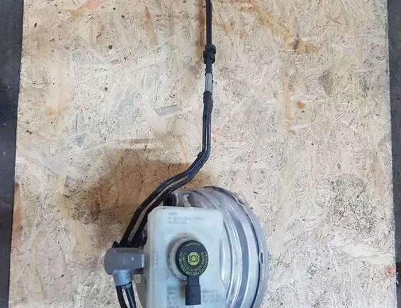 AUDI A8 D2/4D (1994-2002) Вакуумный усилитель тормозов 4H0612103C 33774604