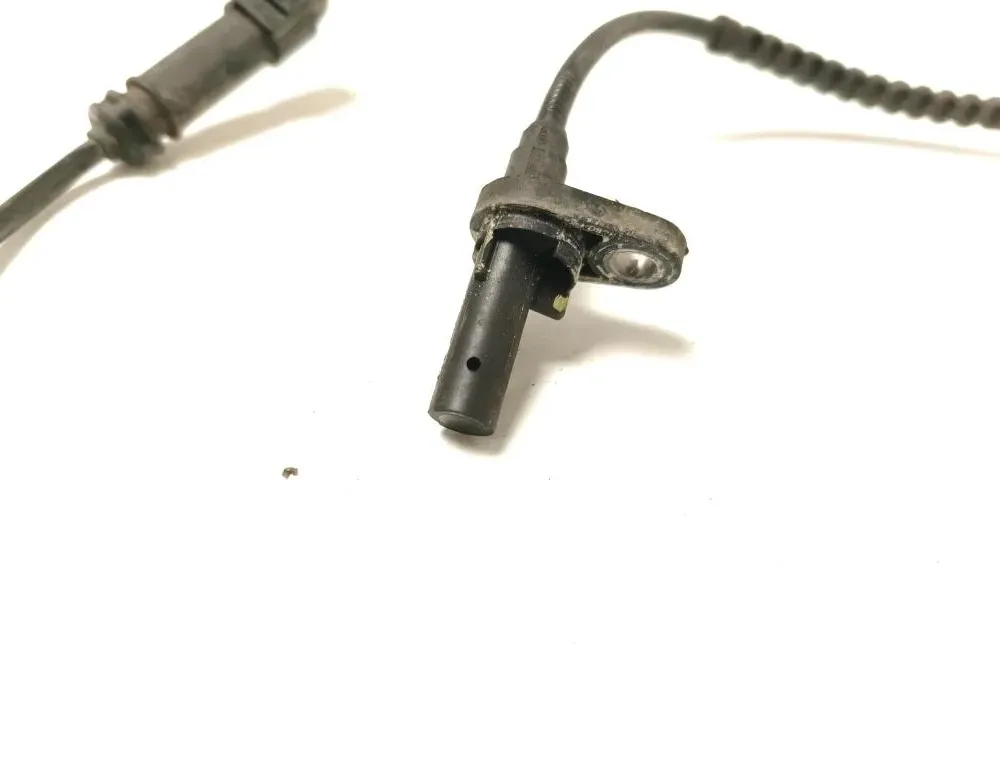 BMW 5 Series F10/F11 (2009-2017) Front Right ABS Sensor 6853859,34526853859 32699807