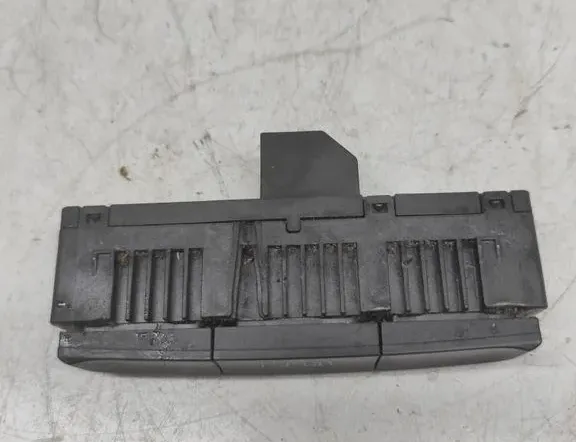 AUDI A4 B7/8E (2004-2008) Riadiaca jednotka brzdového systému 8K0959673 33240667