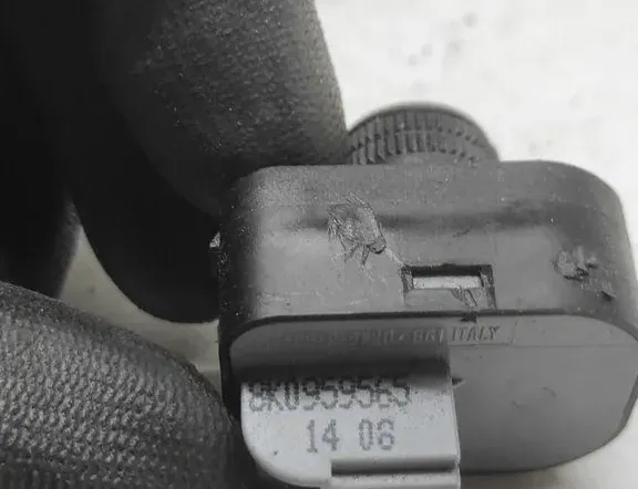 AUDI A4 B7/8E (2004-2008) Переключатель регулировки зеркала 8K0959565 33240700