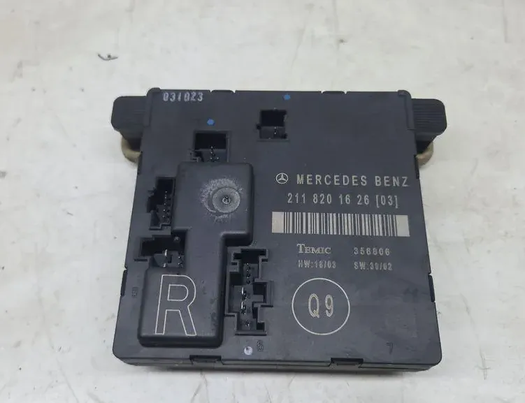 MERCEDES-BENZ E-Class W211/S211 (2002-2009) Front Right Door Control Unit 356806,2118201626 33242985