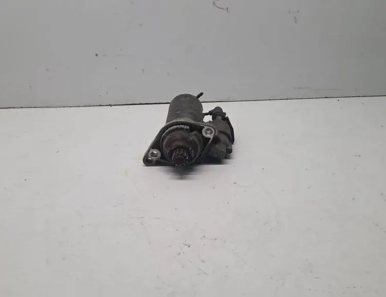VOLKSWAGEN Golf 5 generation (2003-2009) Starter Motor 0001123028 33243478