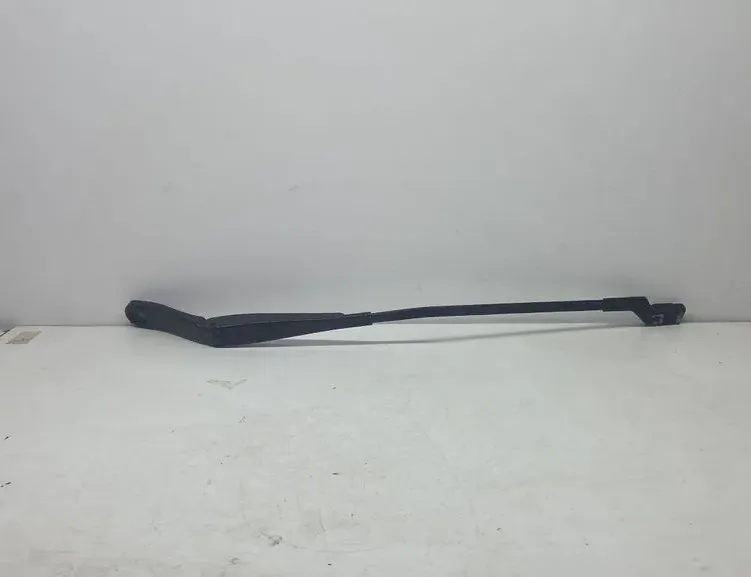 VOLVO V70 3 generation (2007-2020) Predné stierače 31276003 33243627