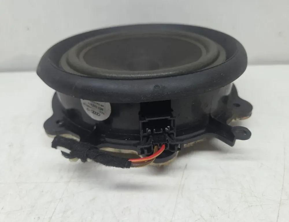 AUDI A4 B7/8E (2004-2008) Pravý predný dverový reproduktor 2752503145 33403189