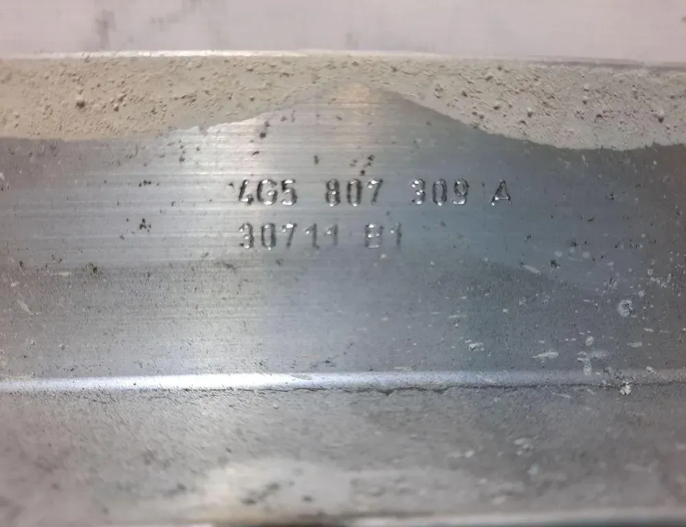 AUDI A6 C6/4F (2004-2011) Zadná posilňujúca tyč proti nárazu 4G5807309A 33407437