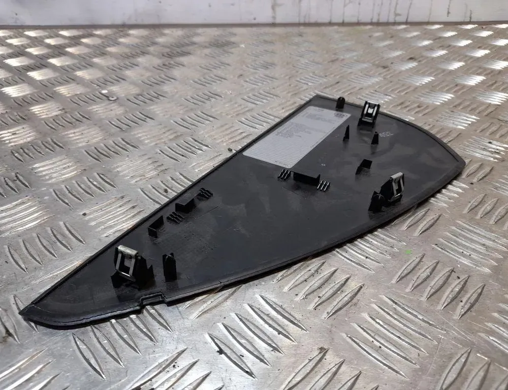 AUDI Q5 8R (2008-2017) Fuse Box Cover 8R0857086B 33407571