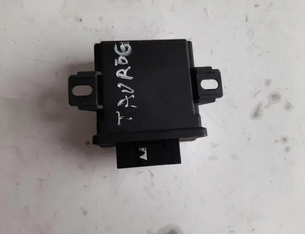 VOLKSWAGEN Touareg 2 generation (2010-2018) Ovládacia jednotka svetlometov 7P6907357 33411394