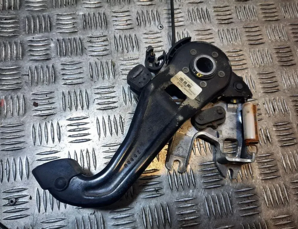 MERCEDES-BENZ GL-Class X164 (2006-2012) Механизм стояночного тормоза A1644200784 33413790