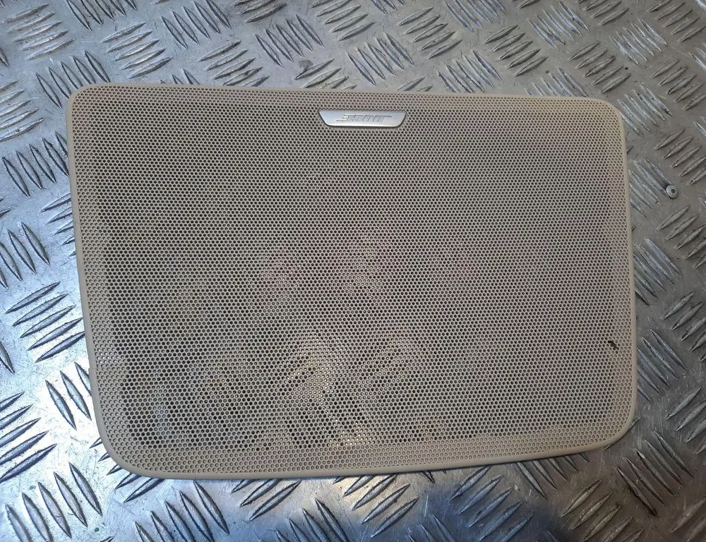 AUDI A8 D2/4D (1994-2002) Loudspeaker cover 4H0035435A 33413908