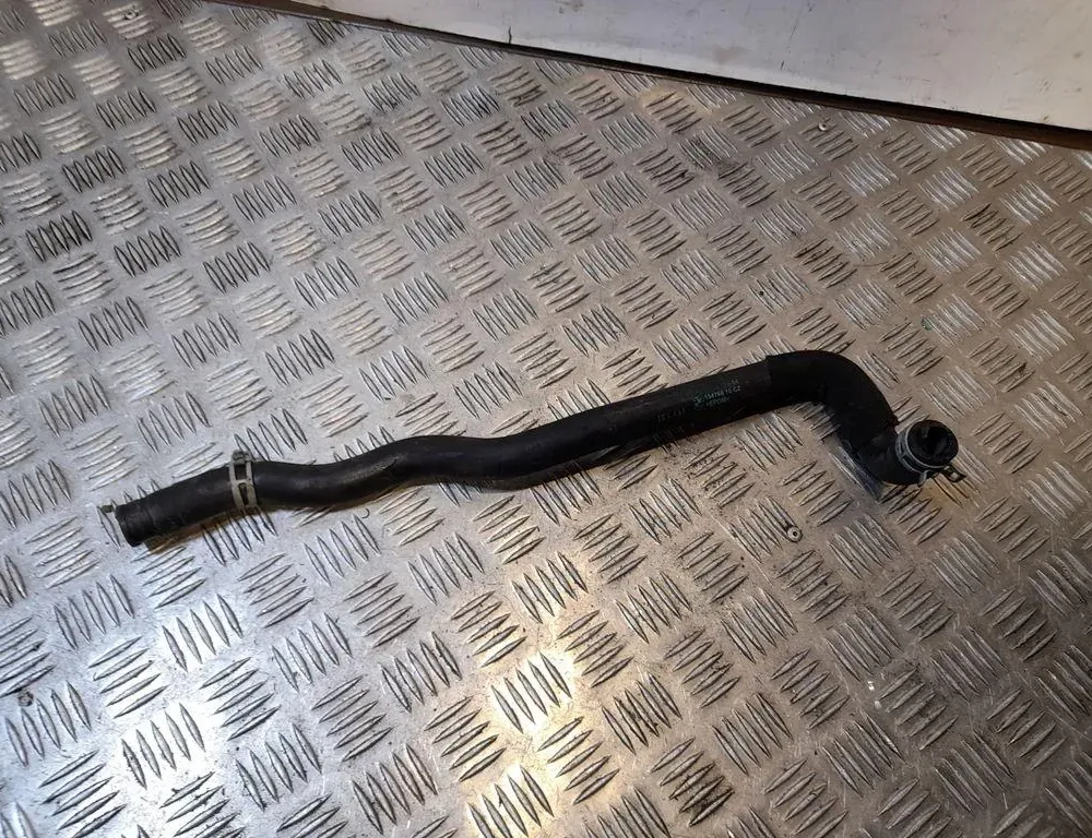 BMW 7 Series F01/F02 (2008-2015) Chladiace hadice 33415835