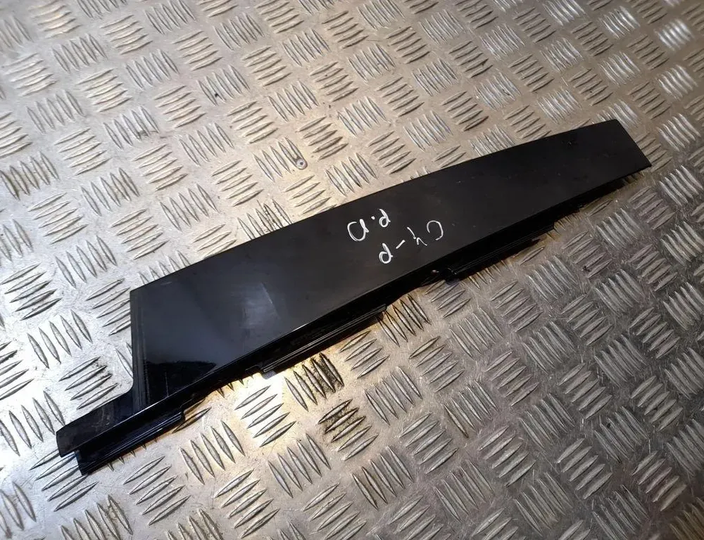 PORSCHE Cayenne 958 (2010-2018) Стеклоуплотнитель передней левой двери 7P5853318D 33417596