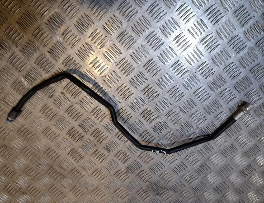 AUDI A6 C6/4F (2004-2011) Трубки кондиционера 33419436