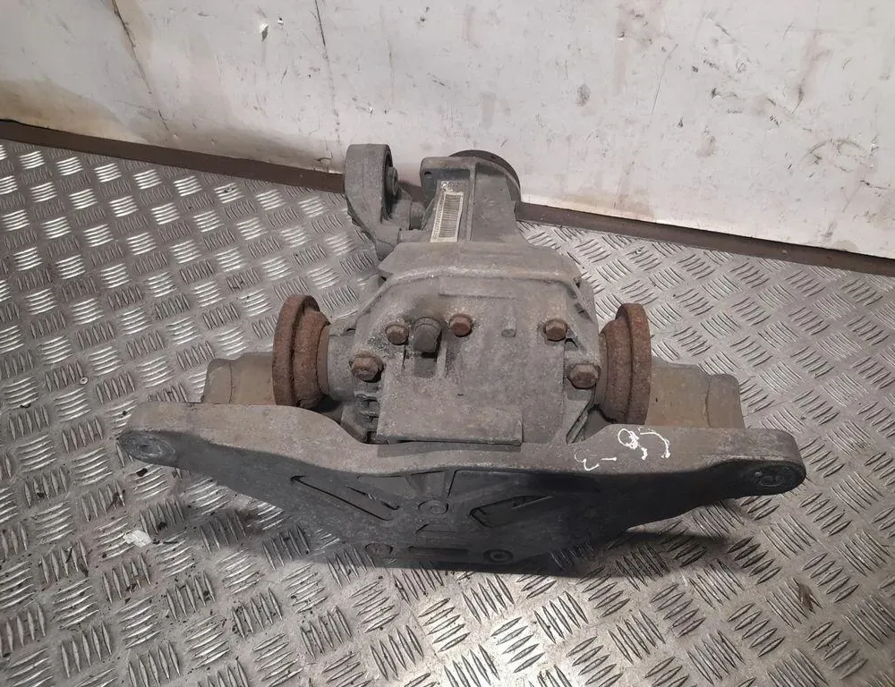 AUDI A6 C6/4F (2004-2011) Редуктор задний 0AR525053A 33420446