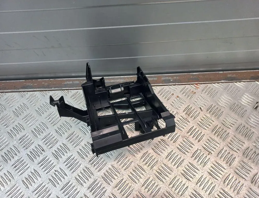 AUDI A6 C6/4F (2004-2011) Другие внутренние детали 8K1971845 33420983