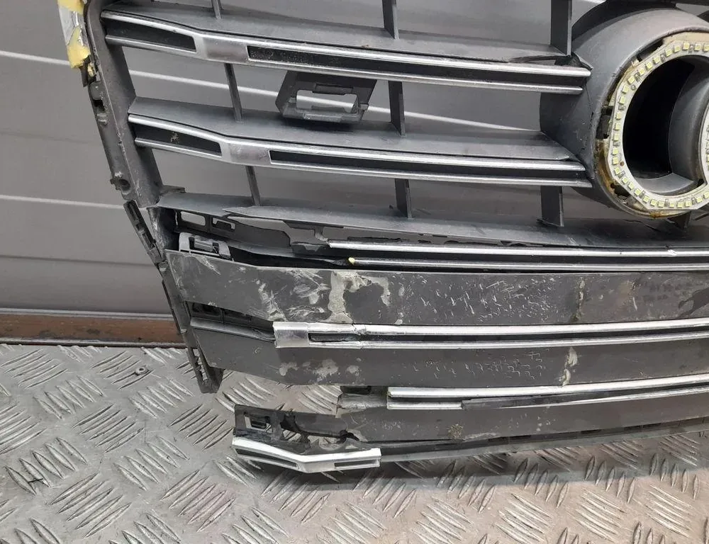 AUDI A7 C7/4G (2010-2020) Rádiátorová mriežka 4G8853651 33421014