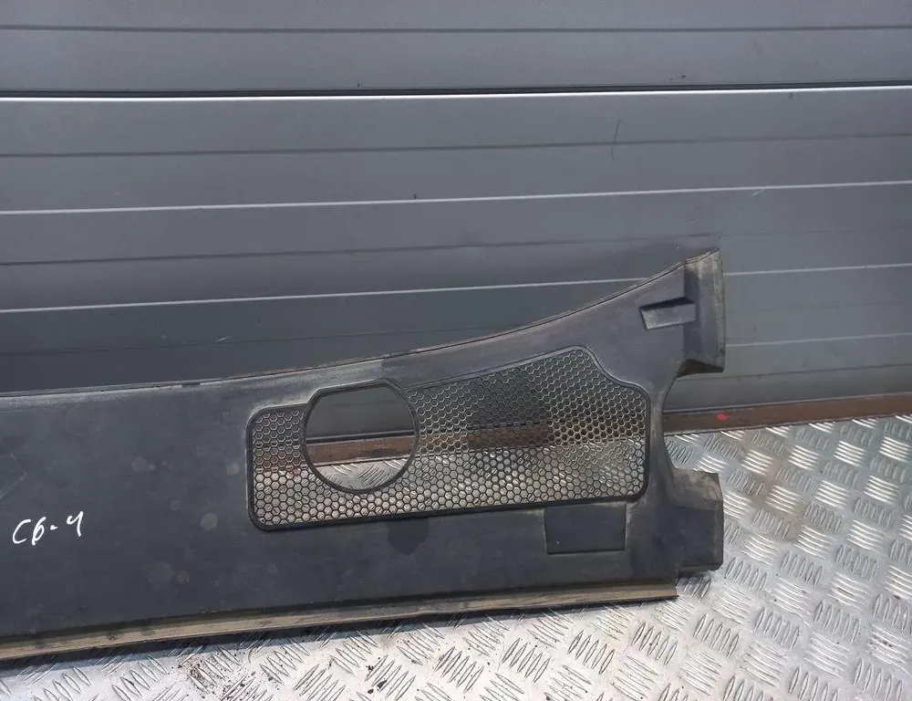 AUDI A6 C6/4F (2004-2011) Front  Wiper Cowl Trim 4F1819447 33421882