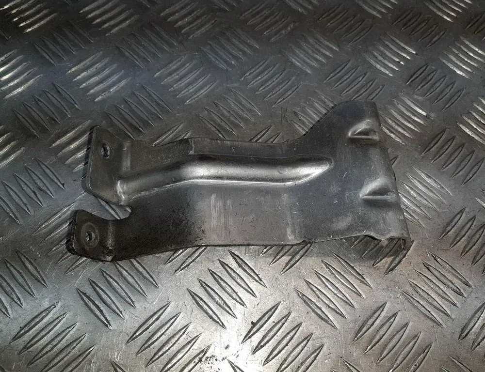 BMW X6 E71/E72 (2008-2012) Držiak nádrže na palivo 5148715840205 33421938