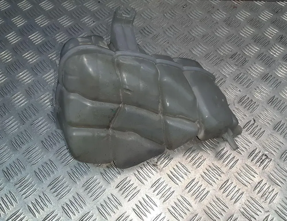 AUDI A8 D2/4D (1994-2002) Expanzná nádrž 4H0121403G 33421942