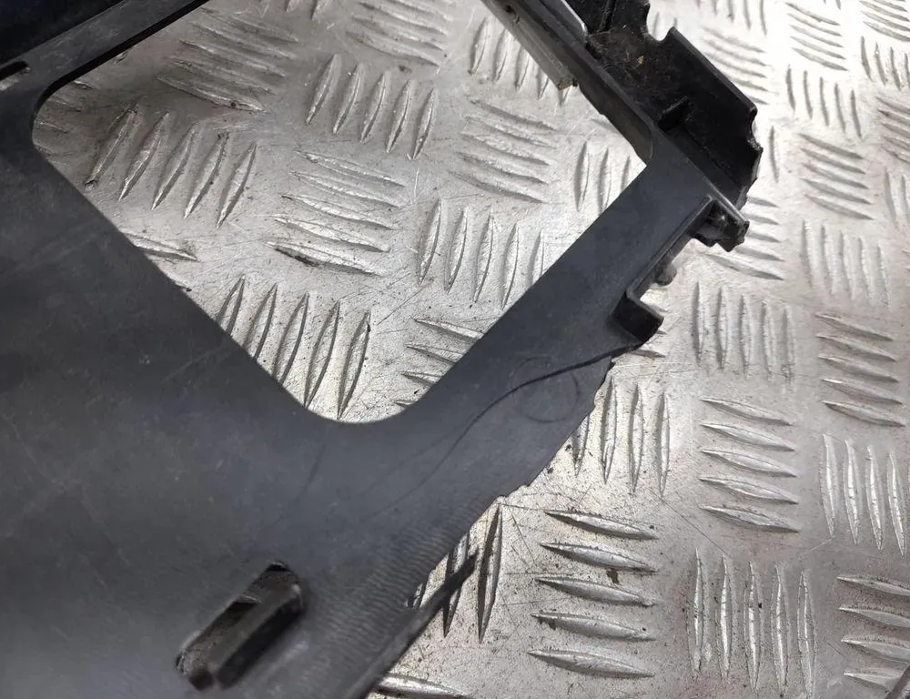 AUDI Q7 4L (2005-2015) Решетка радиатора переднего бампера 4L0853651E 33426004