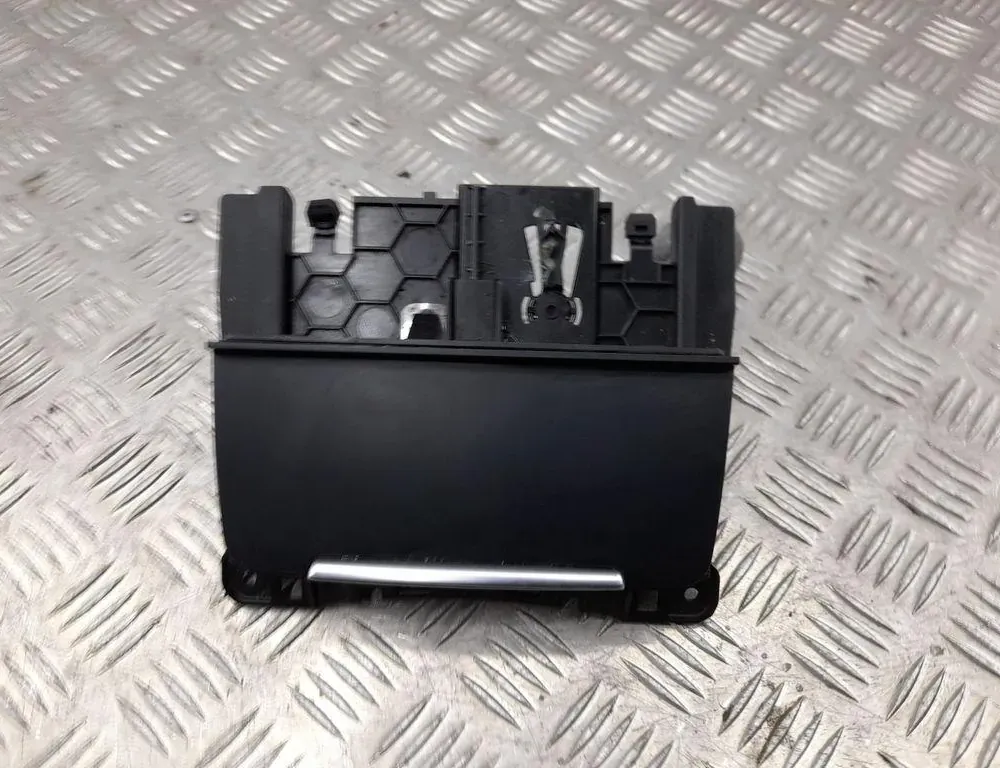 AUDI Q5 8R (2008-2017) Пепельница 8K0857951C 33426082