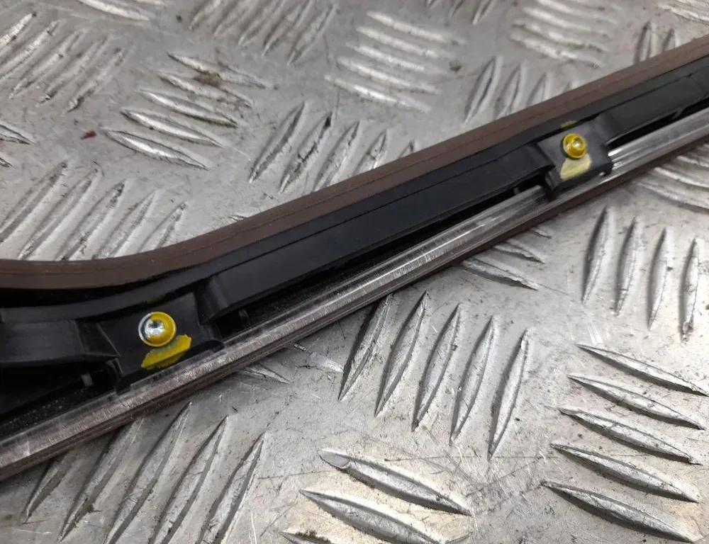 AUDI A8 D2/4D (1994-2002) Ostatné časti výbavy 4H1864348 33426142