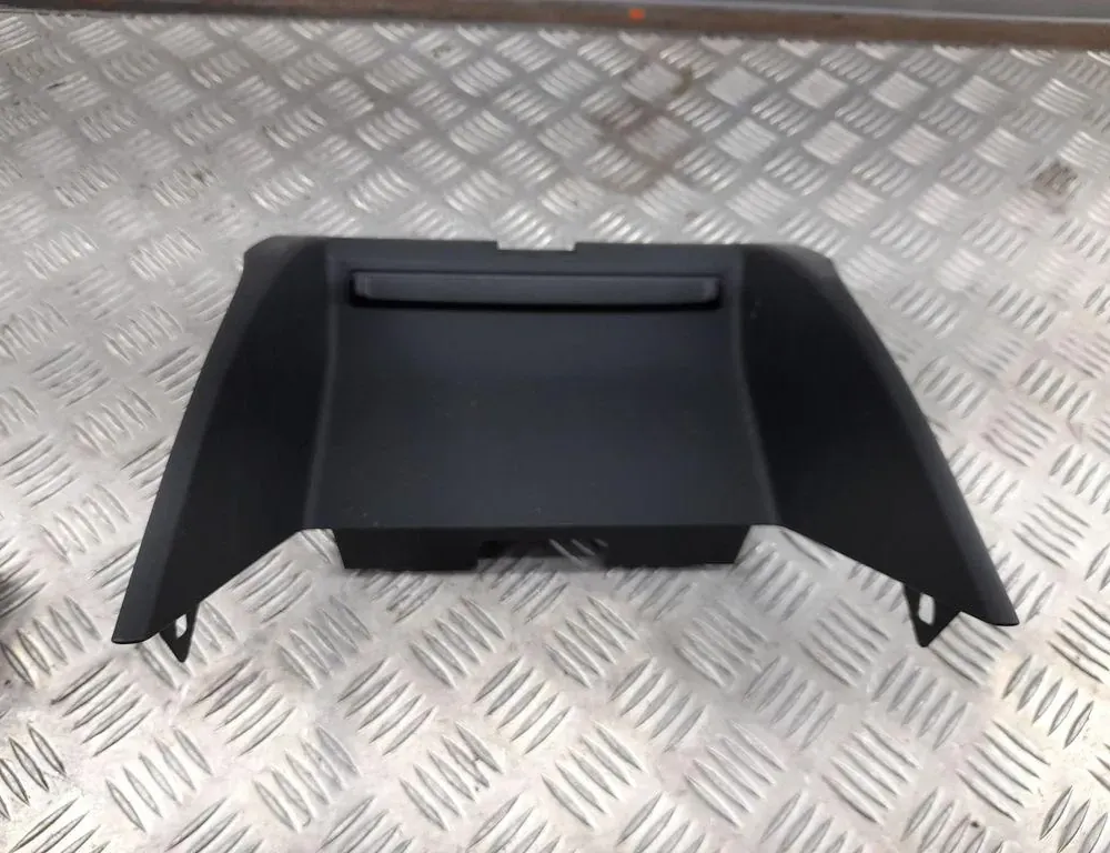 AUDI A8 D2/4D (1994-2002) Другие внутренние детали 4H0886828 33426146