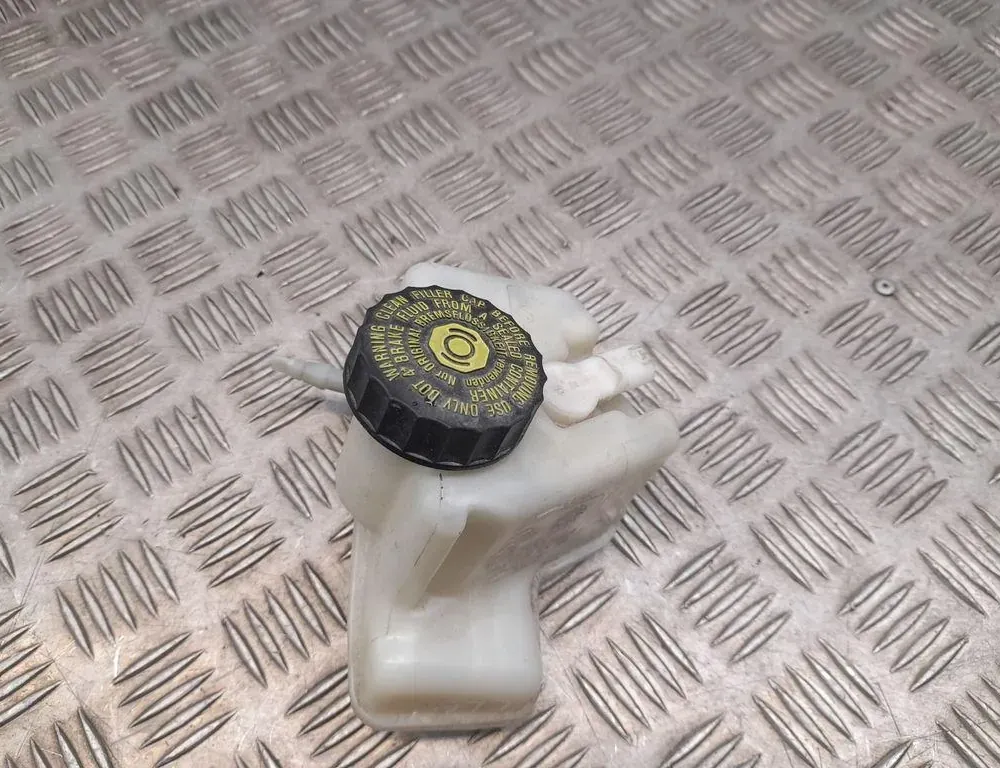 MERCEDES-BENZ CLS-Class C218/X218 (2011-2017) Бачок тормозной жидкости A2044300002 33427861