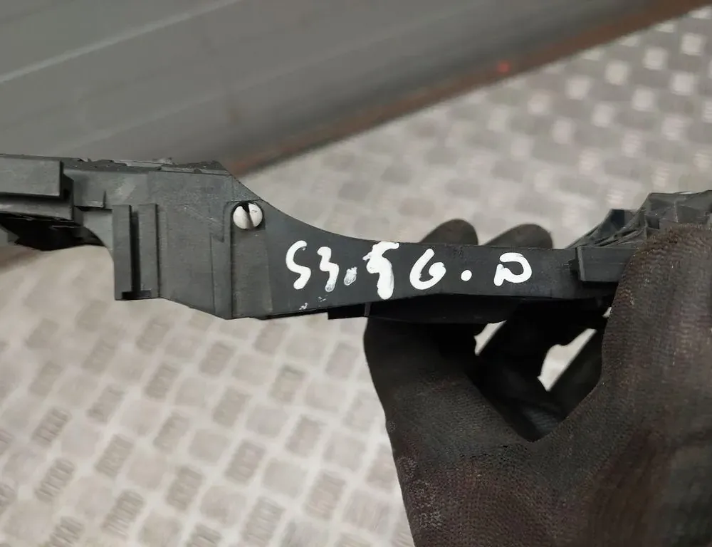 AUDI A3 8V (2012-2020) Кронштейн ручки задней правой двери 1K8837885 33431195