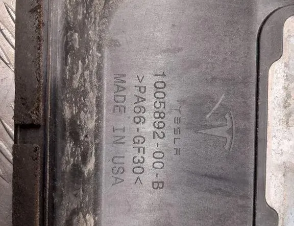 TESLA Model 3 1 generation (2017-2024) Другие кузовные детали 33432354