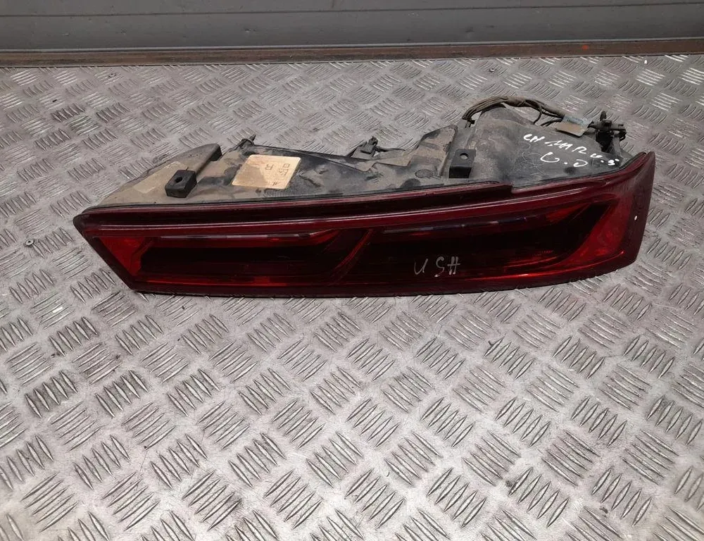 CHEVROLET Camaro 6 generation (2015-2024) Фонарь задний правый 1168736,23393364 33433313