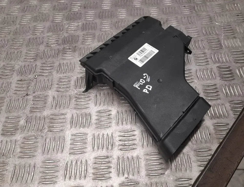 BMW 5 Series F10/F11 (2009-2017) Воздухозаборная труба 9217996 33434004