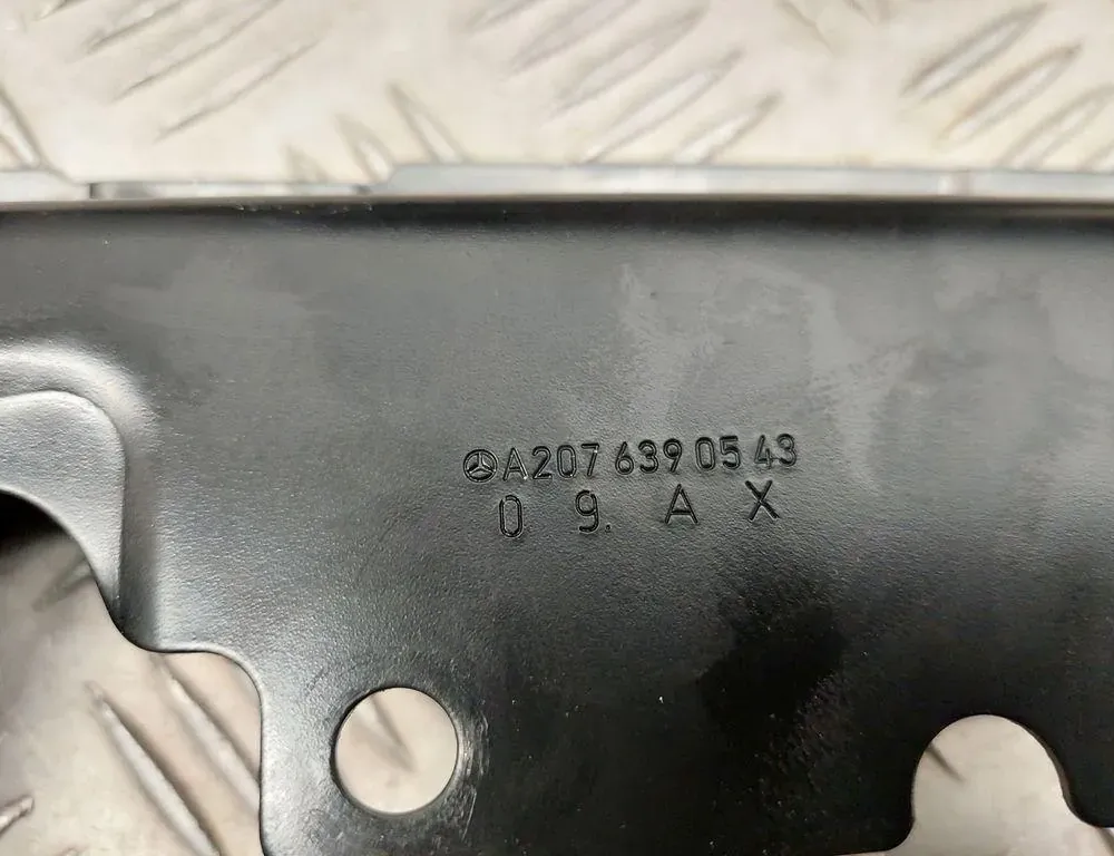 MERCEDES-BENZ E-Class W212/S212/C207/A207 (2009-2016) Другие внутренние детали A2076390543 33435838