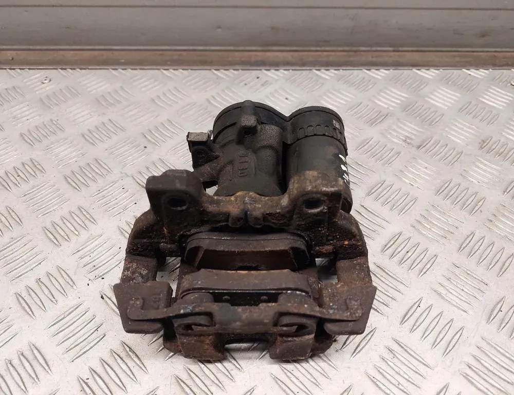 BMW X1 F48/F49 (2015-2023) Rear Right Brake Caliper 6854440 33436117