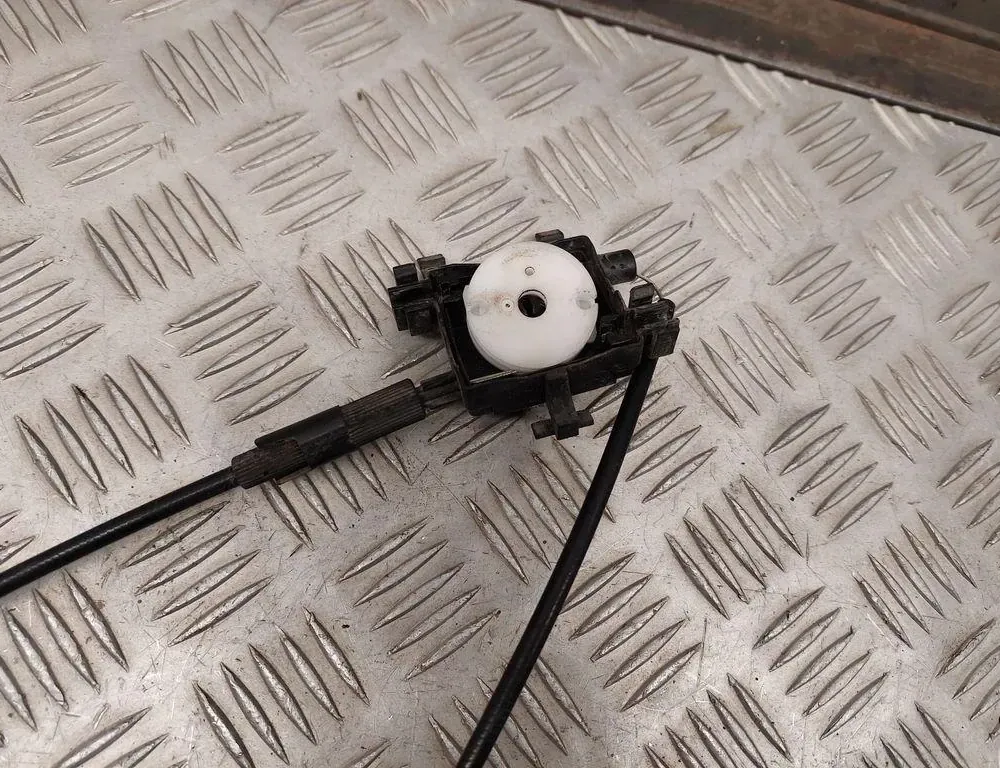 AUDI A3 8V (2012-2020) Замок капота 8V0823509 33436263